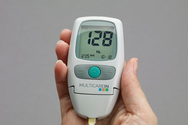 Top 10 Blood Sugar Monitoring Devices for Easy Management